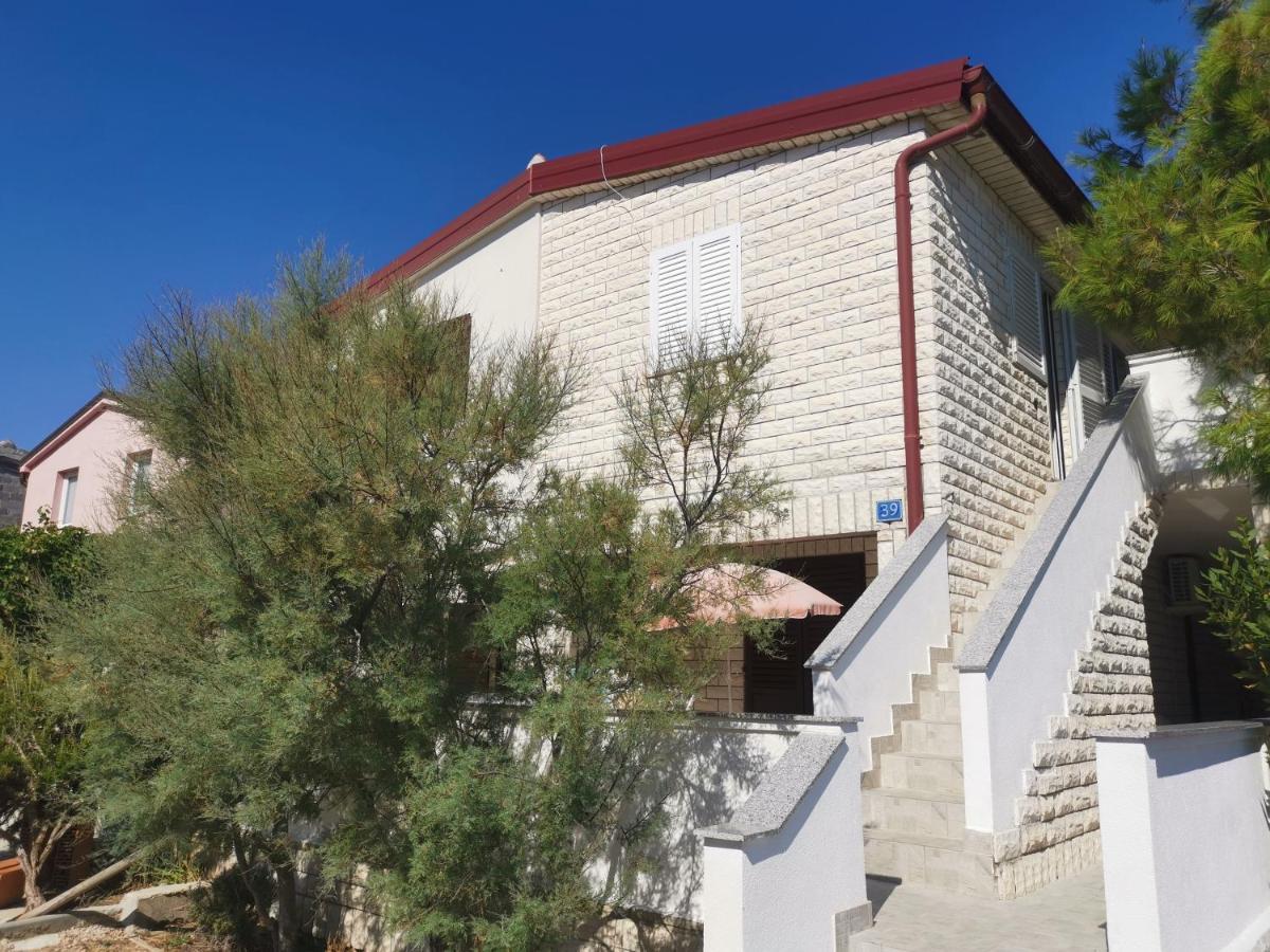Apartman Irena Vir Bagian luar foto